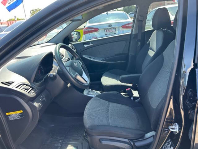 2013 Hyundai Accent GS