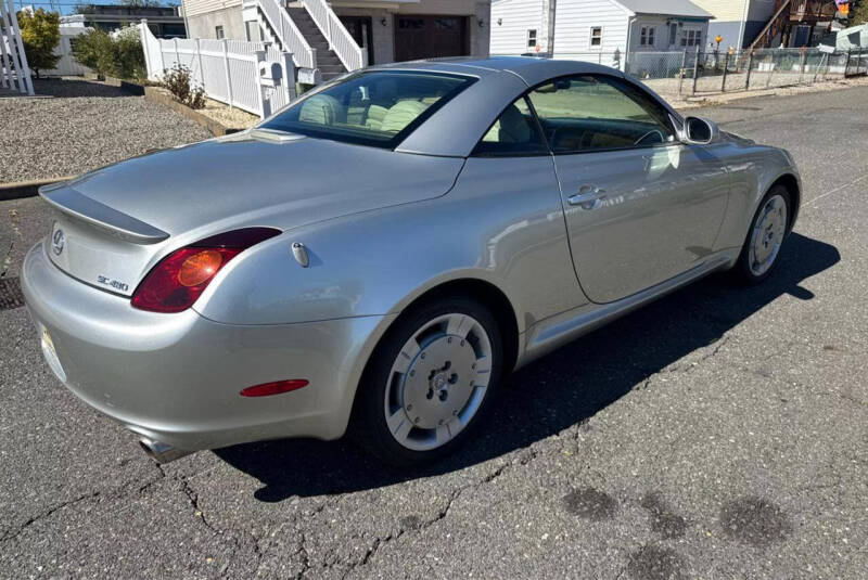 2004 Lexus SC 430