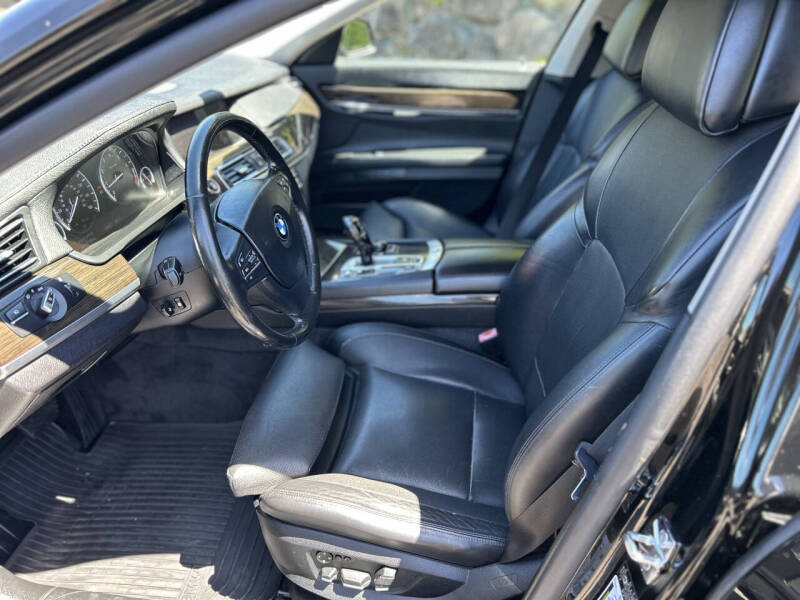 2009 BMW 7 Series 750Li