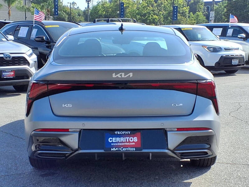 2026 Kia K5