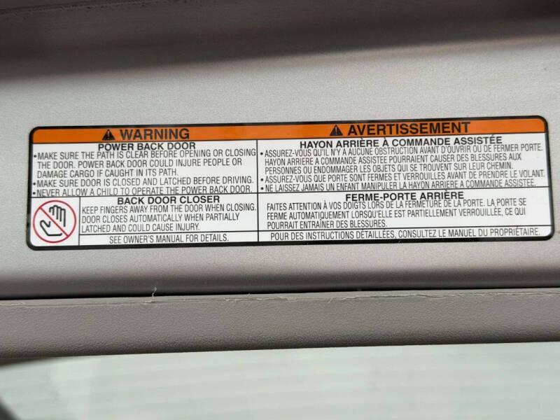 2018 Toyota Sienna XLE 8-Passenger