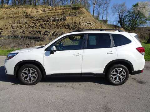 2021 Subaru Forester for sale at LYNDORA AUTO SALES in Lyndora PA