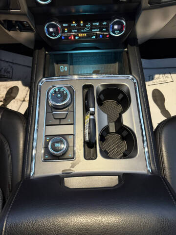 2020 Ford Expedition XLT