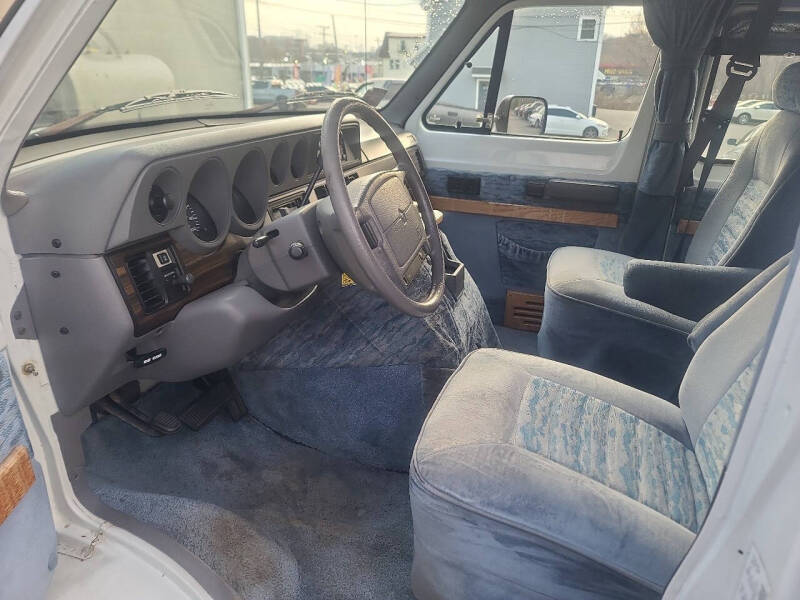 1996 Dodge Ram Van 3500