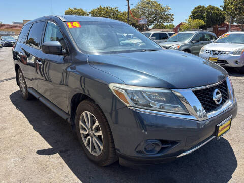 2014 Nissan Pathfinder S