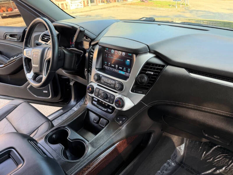 2019 GMC Yukon XL SLT