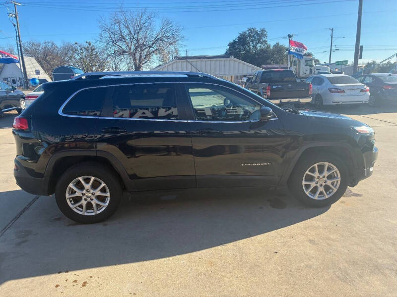 2018 Jeep Cherokee Latitude Plus