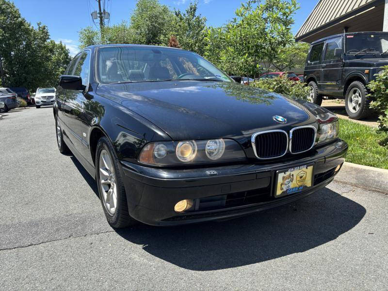 2003 BMW 5 Series 525i