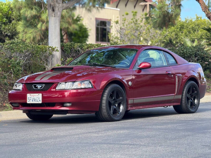 2004 Ford Mustang GT Deluxe