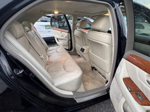 2004 Lexus LS 430