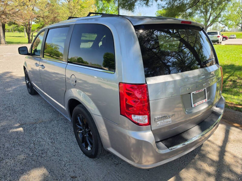2020 Dodge Grand Caravan SXT