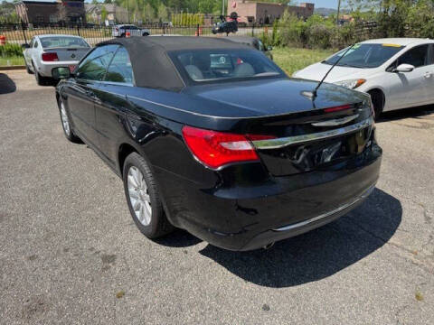 2014 Chrysler 200 Touring