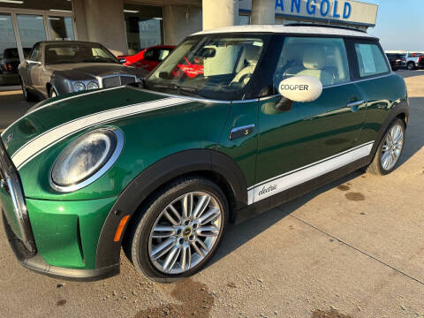 2023 MINI Hardtop 2 Door Cooper SE