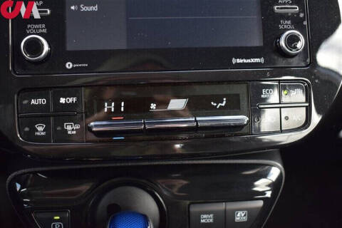 2022 Toyota Prius XLE