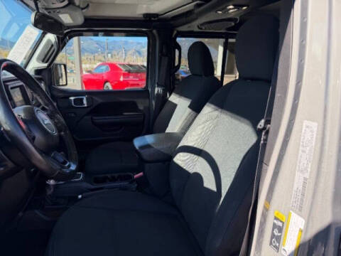 2021 Jeep Gladiator Willys