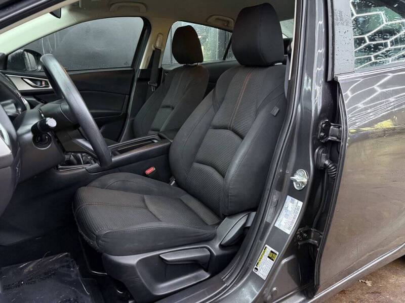 2017 Mazda MAZDA3 Sport