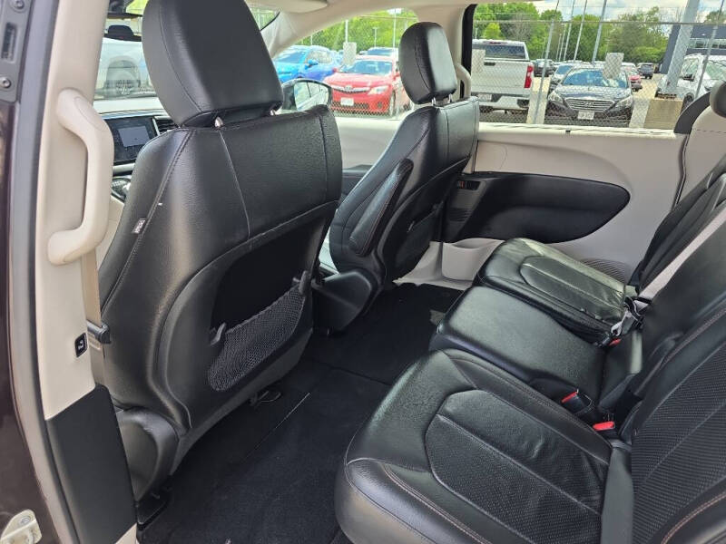 2018 Chrysler Pacifica Touring L
