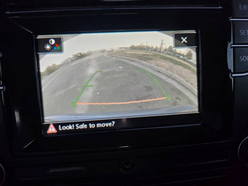 2017 Volkswagen Passat 1.8T S