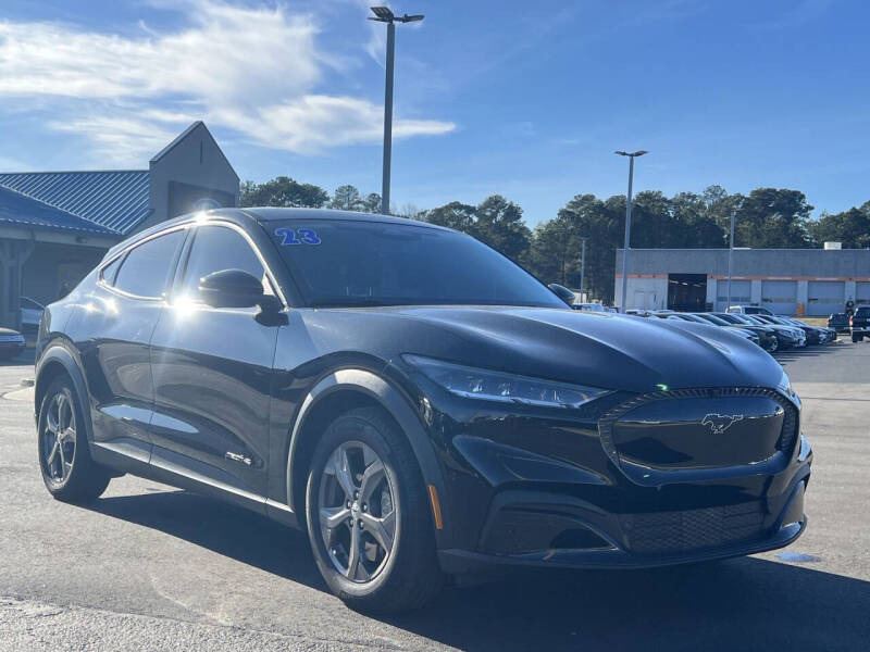 2023 Ford Mustang Mach-E Select