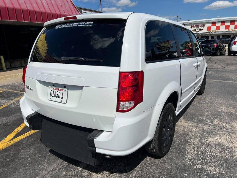 2017 Dodge Caravan