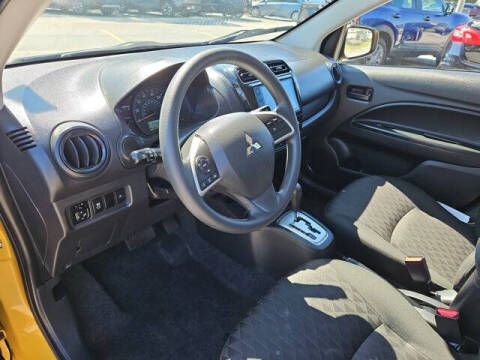 2023 Mitsubishi Mirage ES