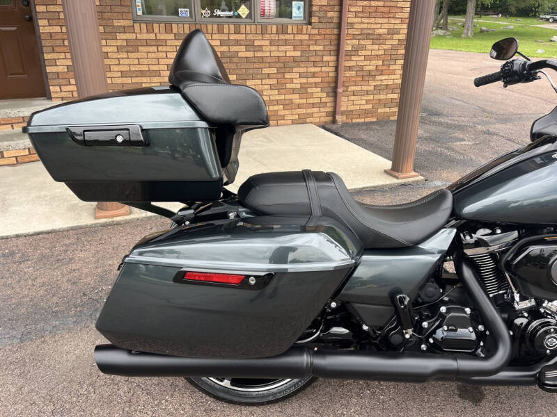 2025 Harley Davidson Road Glide