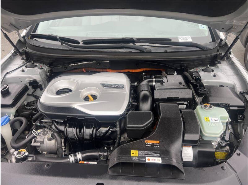 2018 Hyundai Sonata Hybrid SE