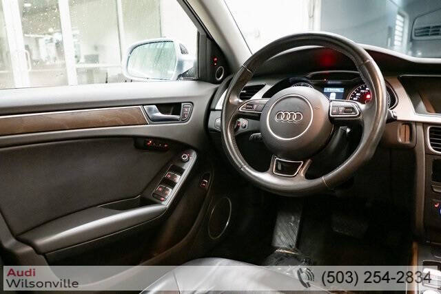 2016 Audi A4 2.0T quattro Premium Plus