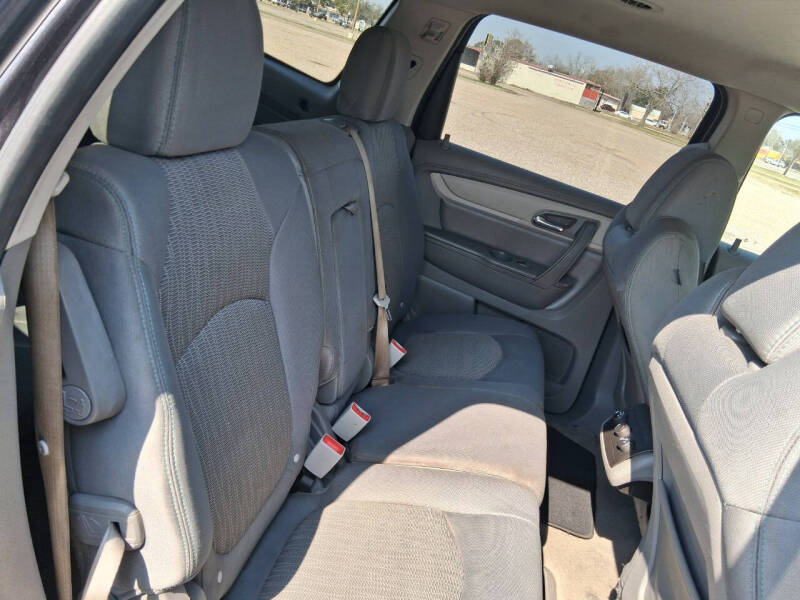 2017 Chevrolet Traverse LS