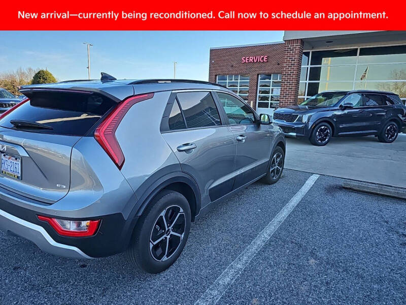2024 Kia Niro EX
