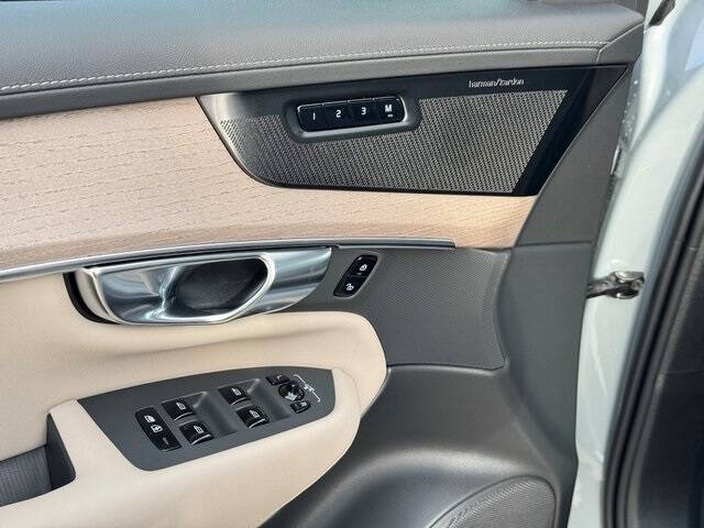 2026 Volvo XC90 B6 Plus 7P