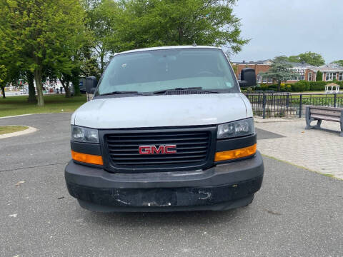 2018 GMC Savana 3500