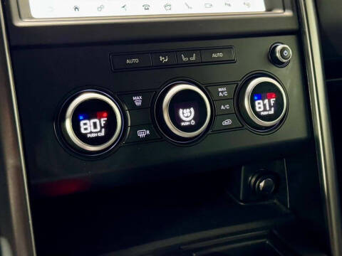 2020 Land Rover Discovery Landmark Edition