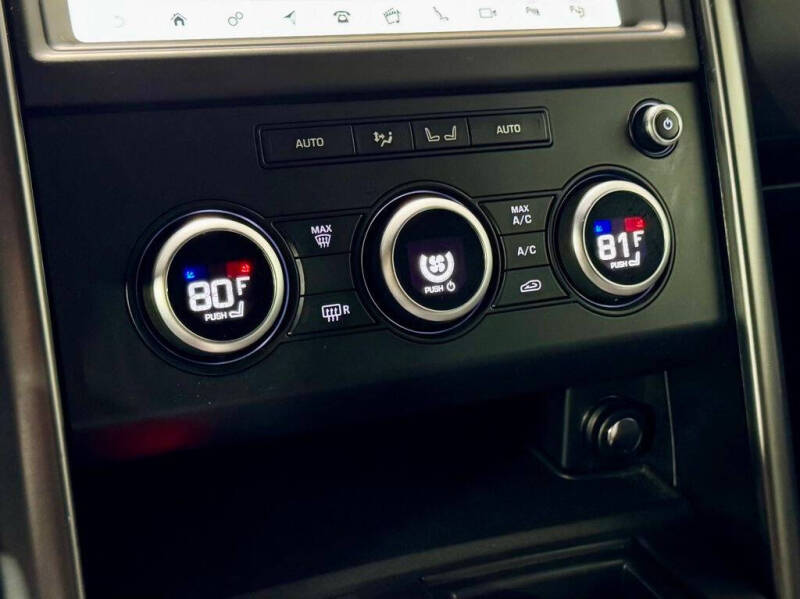 2020 Land Rover Discovery Landmark Edition