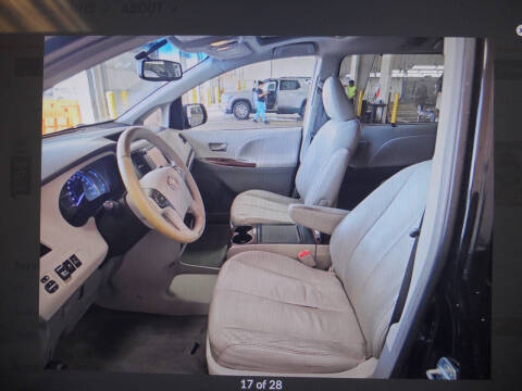 2012 Toyota Sienna XLE 7-Passenger