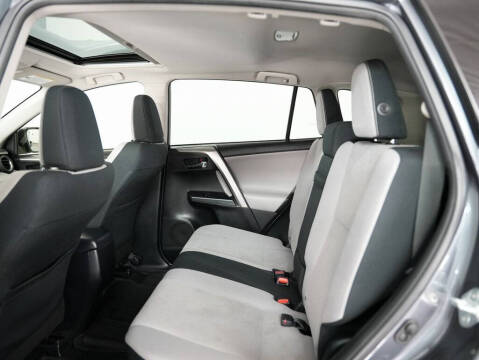 2017 Toyota RAV4 Hybrid XLE