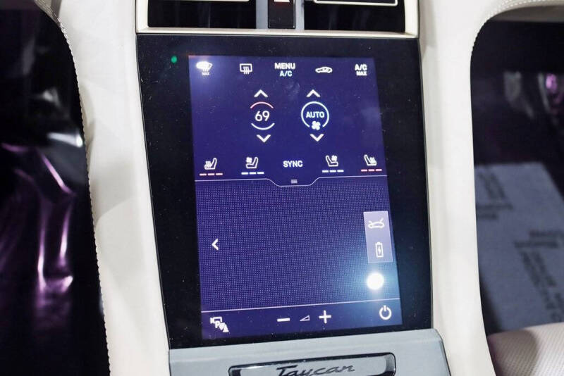 2020 Porsche Taycan Turbo