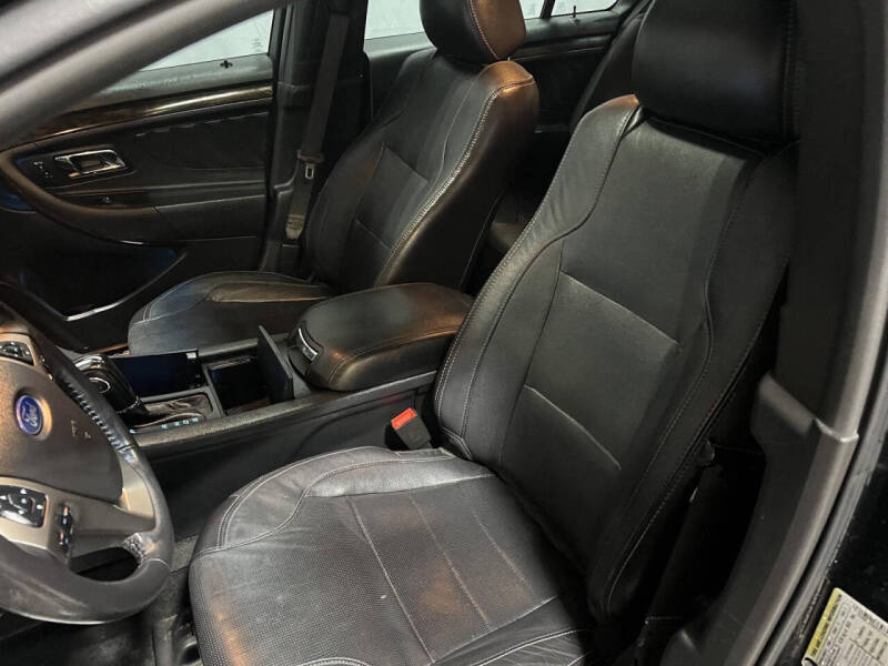 2015 Ford Taurus Limited