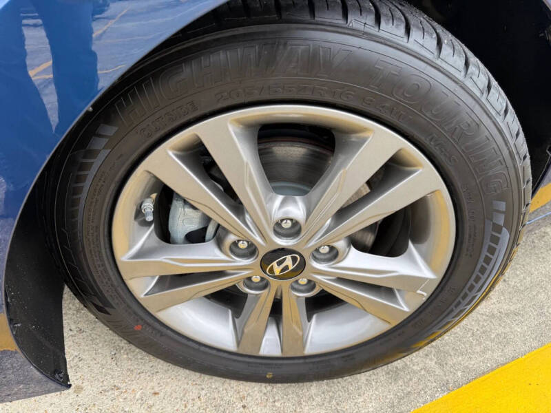 2017 Hyundai Elantra Value Edition