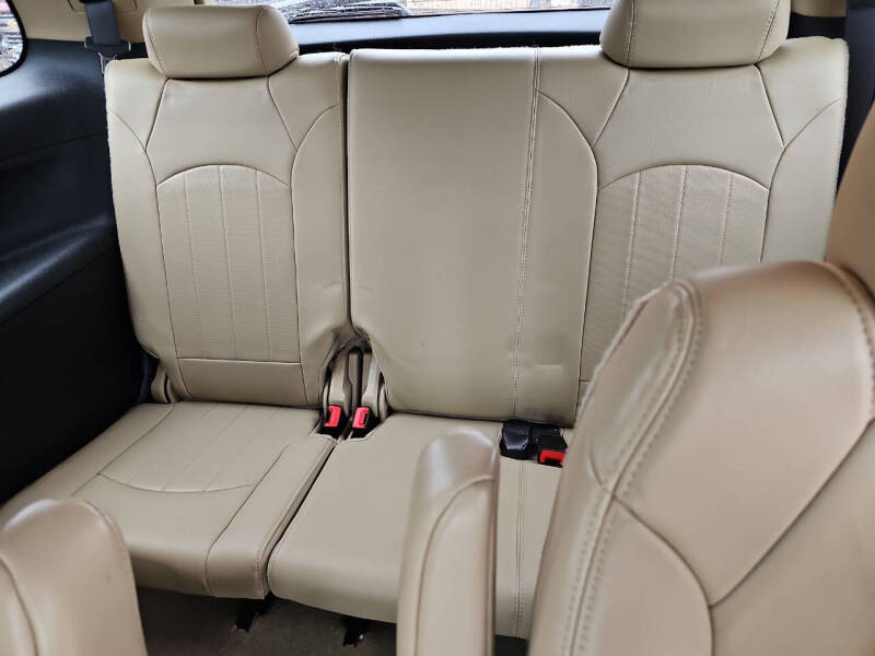 2012 GMC Acadia Denali