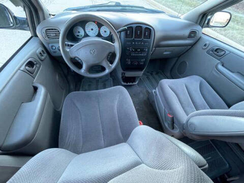 2003 Dodge Caravan SE