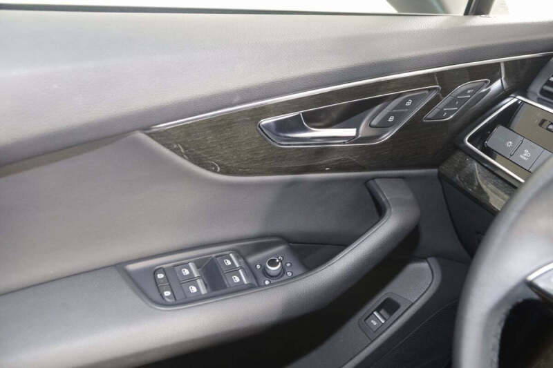 2022 Audi Q7 quattro Premium Plus 55 TFSI