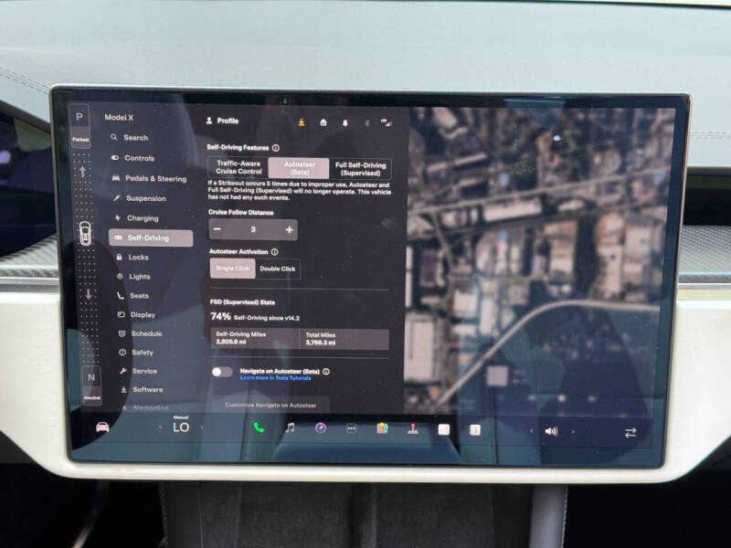 2025 Tesla Model X Plaid