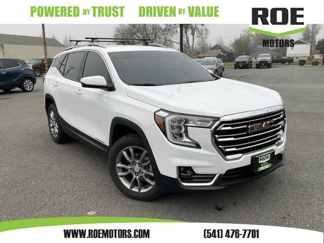 2023 GMC Terrain SLT