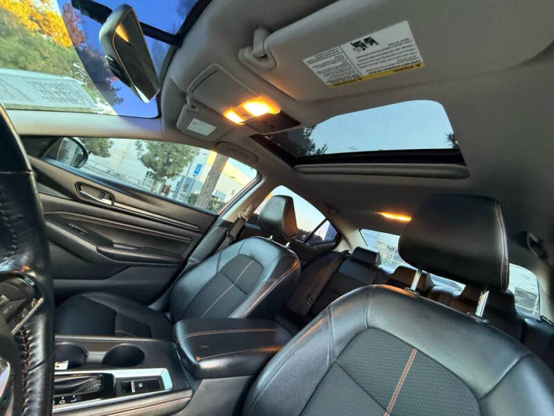 2019 Nissan Altima 2.5 SR