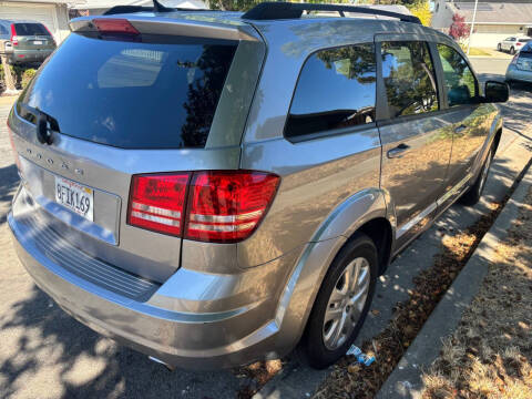 2018 Dodge Journey SE