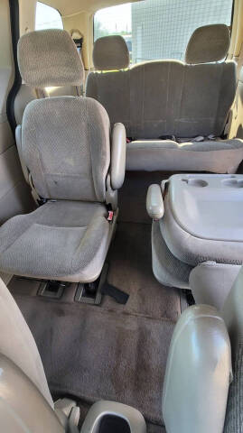 2002 Ford Windstar SE