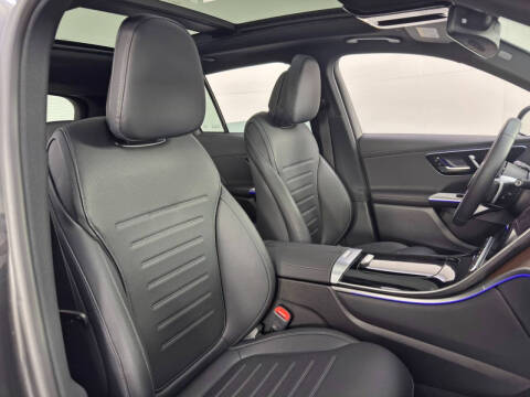 2025 Mercedes-Benz GLC GLC 300