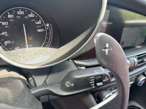 2023 Alfa Romeo Giulia Veloce