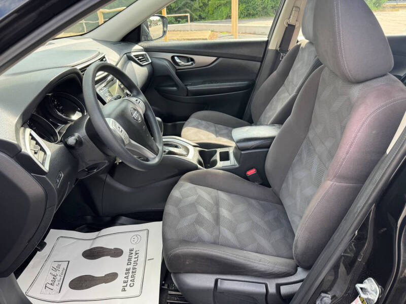 2015 Nissan Rogue S